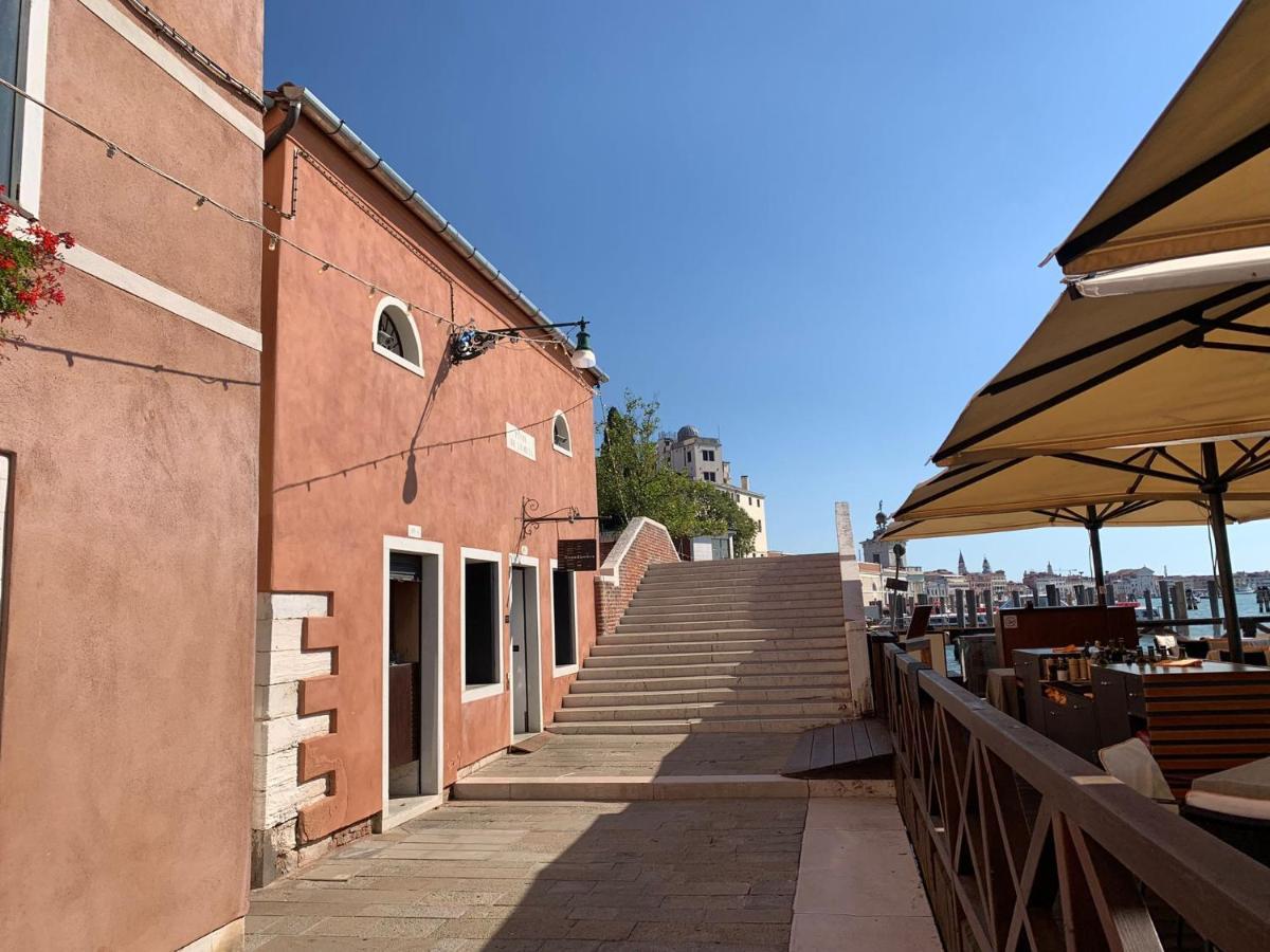 Ca' del Squero vicino alla Salute Venezia Esterno foto
