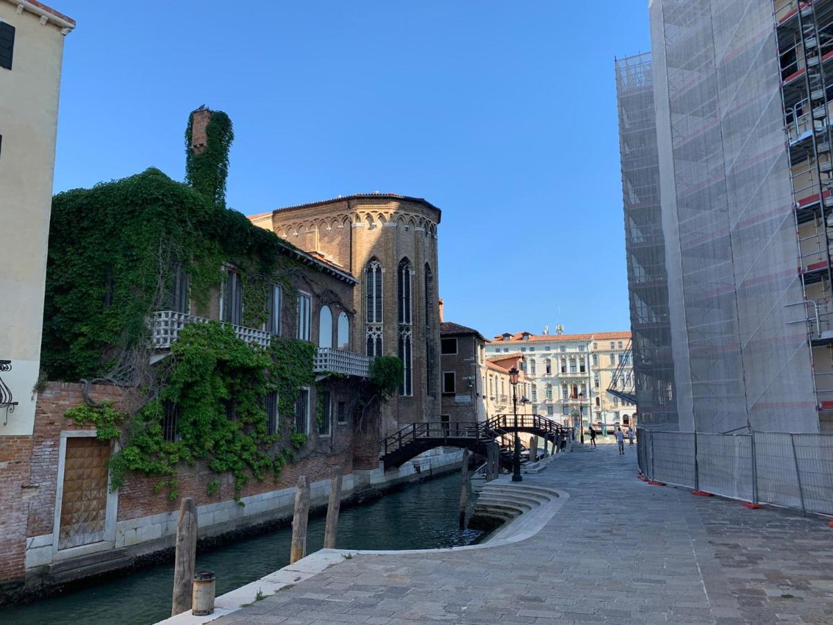 Ca' del Squero vicino alla Salute Venezia Esterno foto